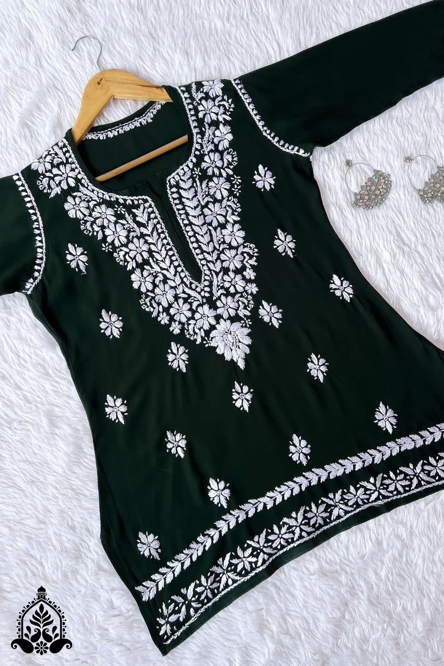 ADAH CHIKANKARI PREMIUM MODAL SHORT KURTI