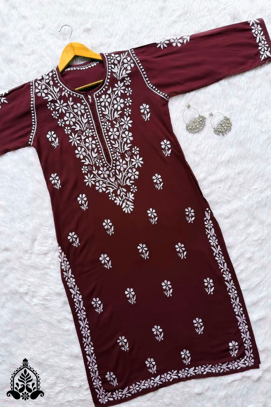 ANAM CHIKANKARI STRAIGHT KURTA