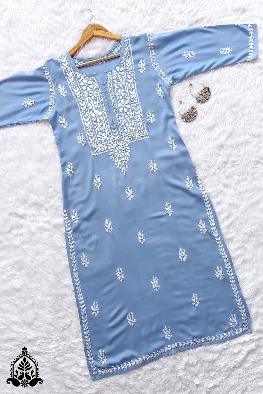 HOOR CHIKANKARI LONG STRAIGHT KURTA