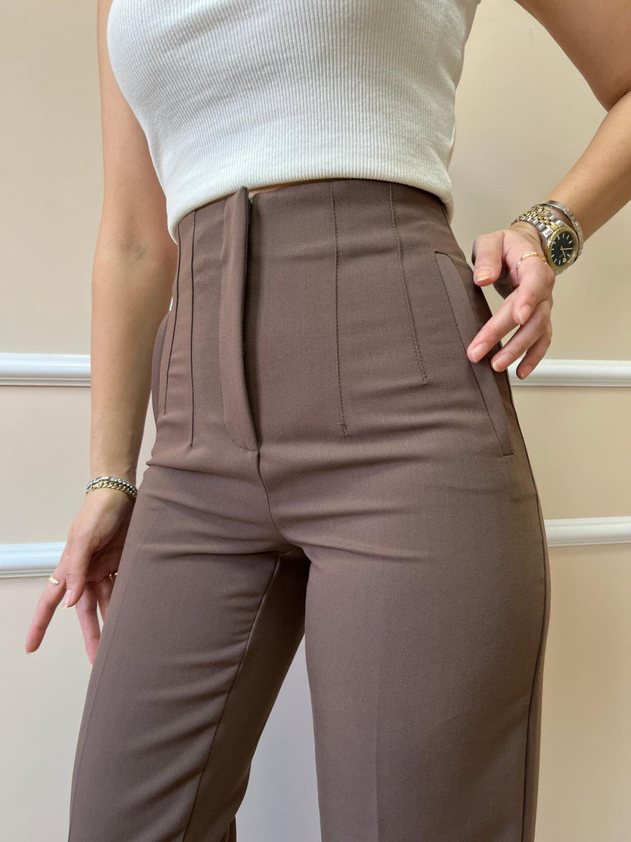 High-Waist Front Flounce Trouser