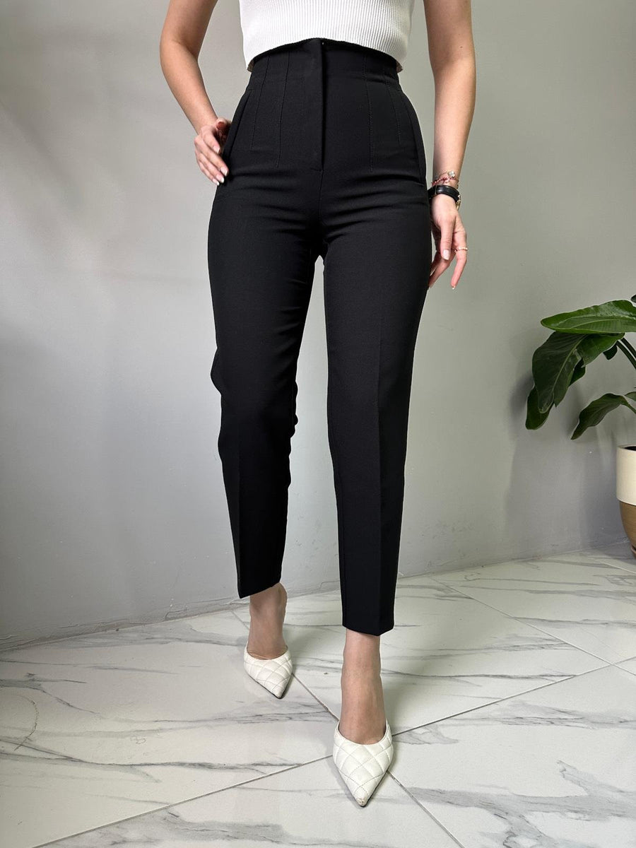 High-Waist Front Flounce Trouser